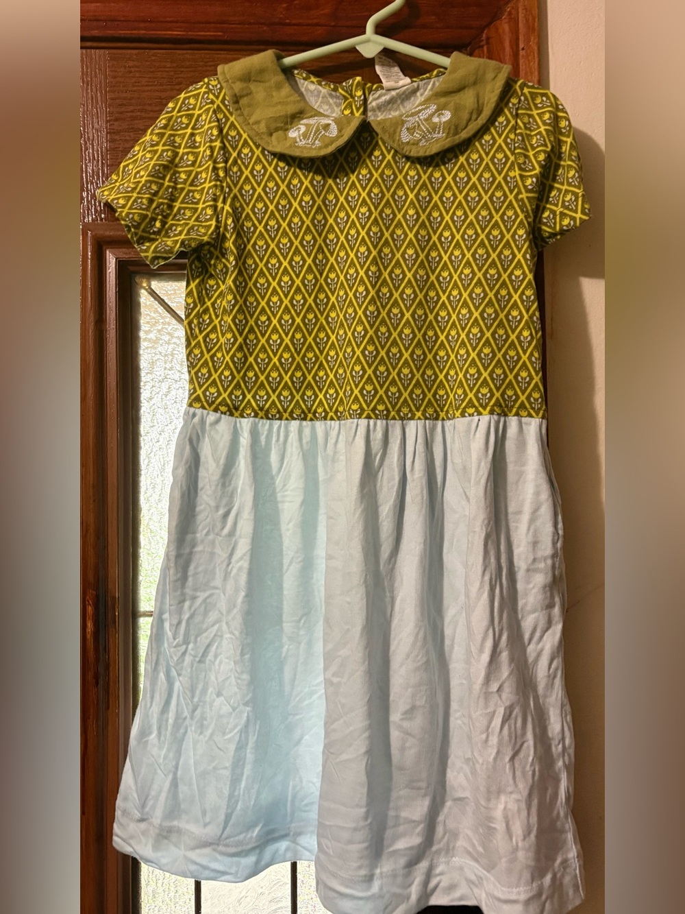 Kate Quinn Girls' 5 Two-Tone Green Patterned Bodice Dress with Light Blue Skirt